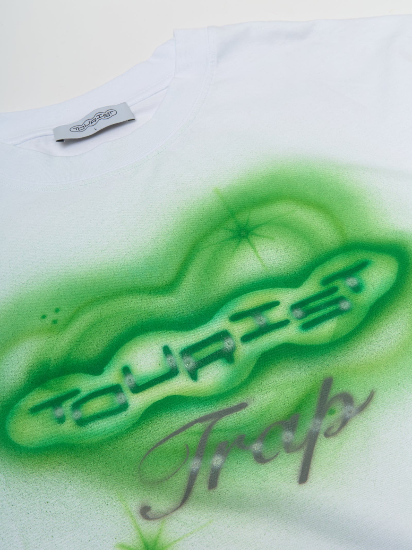 TOURIST TRAP AIRBRUSH T-SHIRT