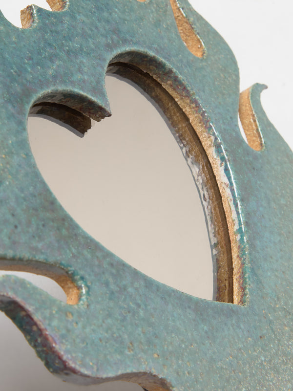 HEART MIRROR